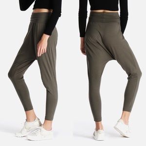 ❌SOLD❌ American Apparel Green Cotton Harem Pants